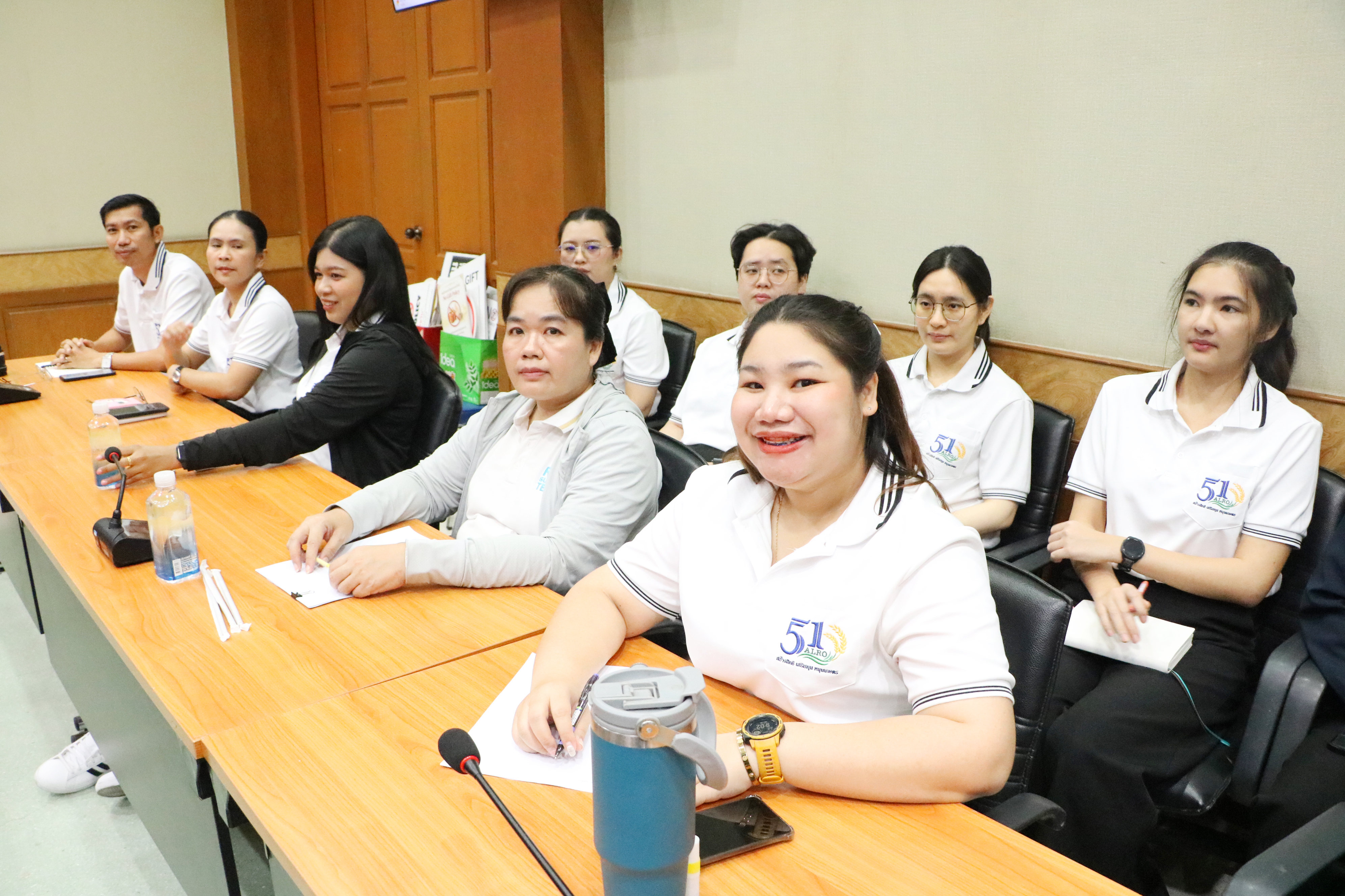 title - รองเลขาธิการ ส.ป.ก. มอบนโยบายนโยบายการดำเนินงานแก่สำนักบริหารกองทุน (สบท.)